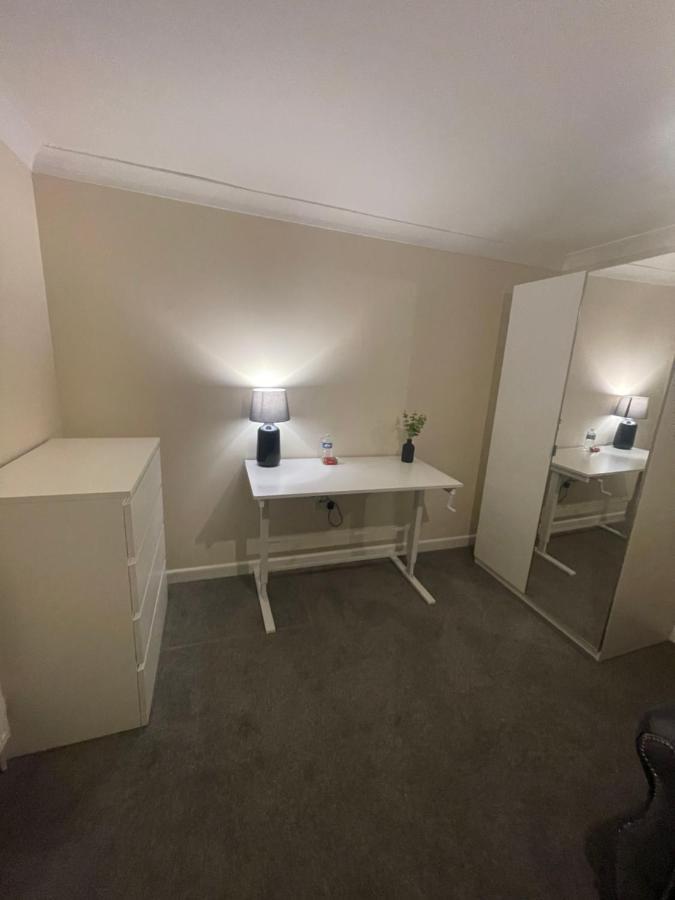 Relaxing Double Rooms In A Beautiful House Ipswich Exterior photo