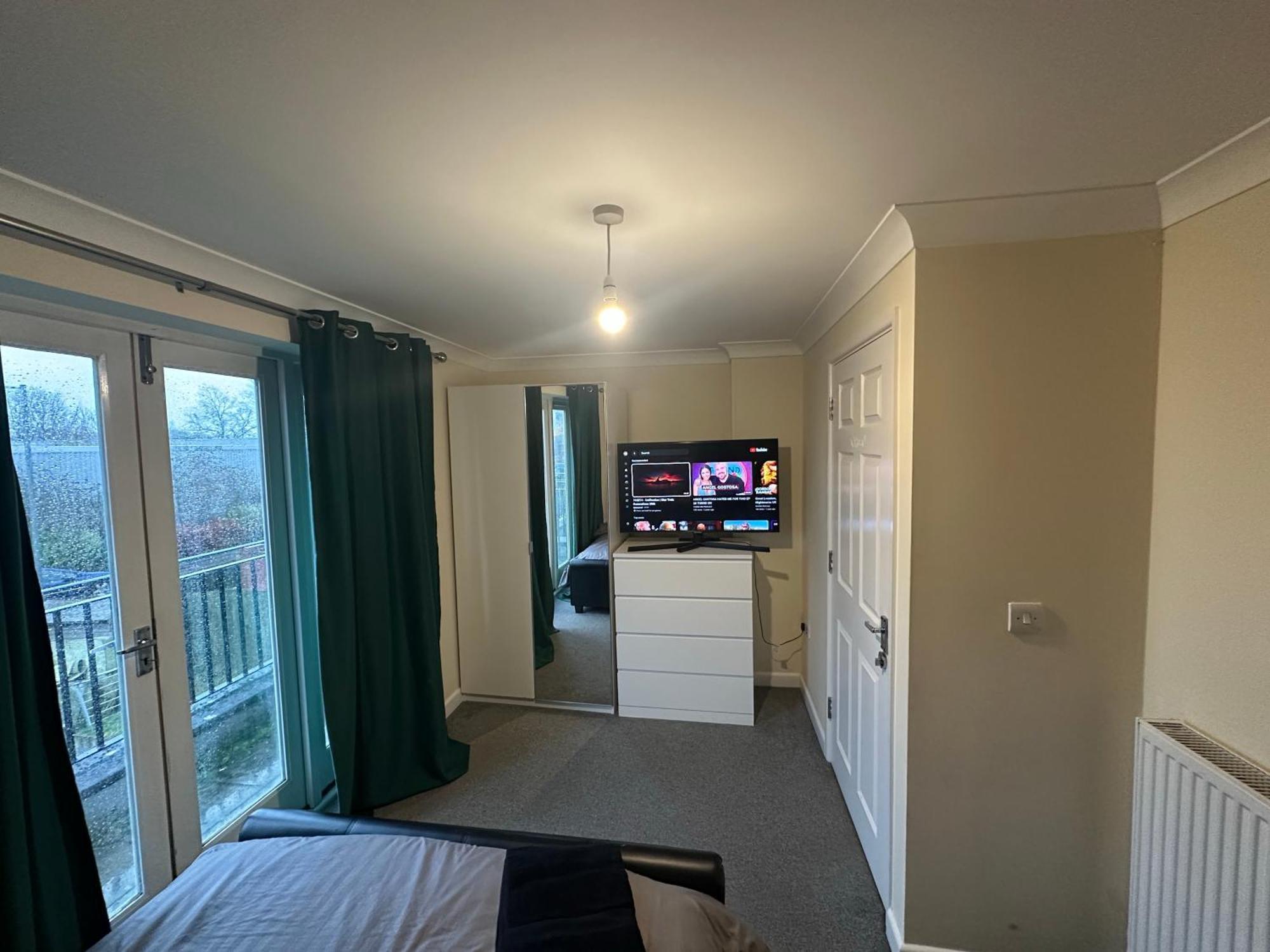 Relaxing Double Rooms In A Beautiful House Ipswich Exterior photo